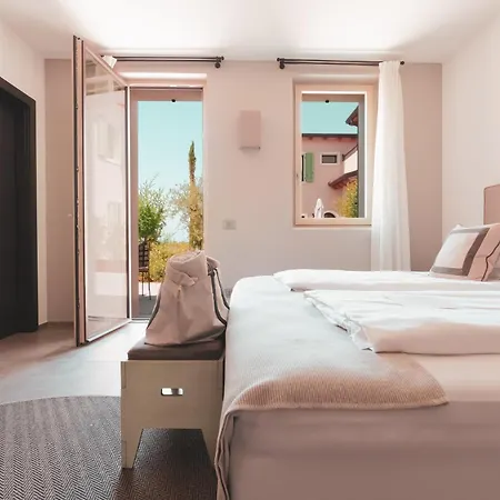 Natiia Relais - Adults Only