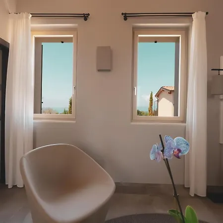 Natiia Relais - Adults Only Szálloda Lazise