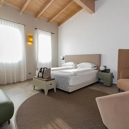 Natiia Relais - Adults Only