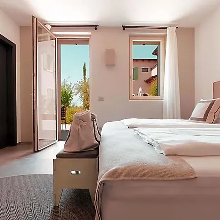 Natiia Relais - Adults Only Lazise